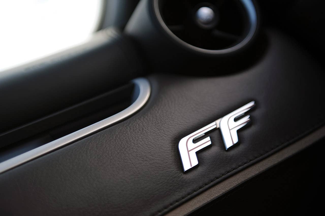 2013 Ferrari FF badge