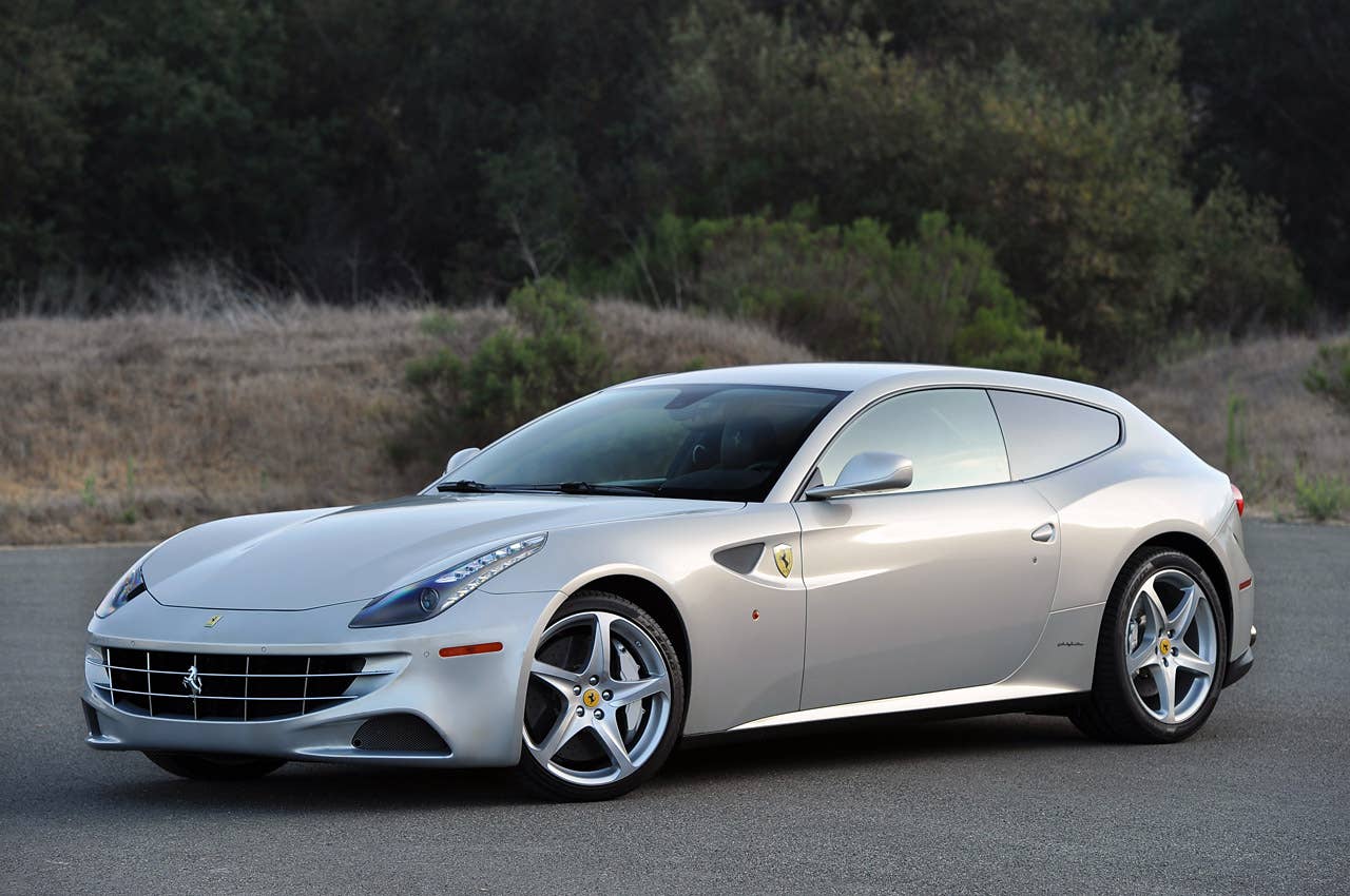 2013 Ferrari FF front 3/4 view