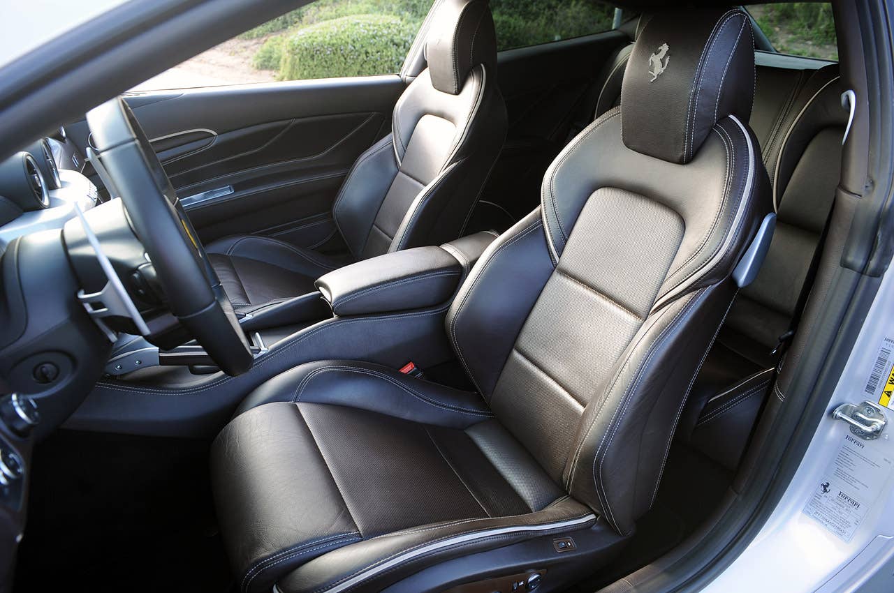 2013 Ferrari FF front seats