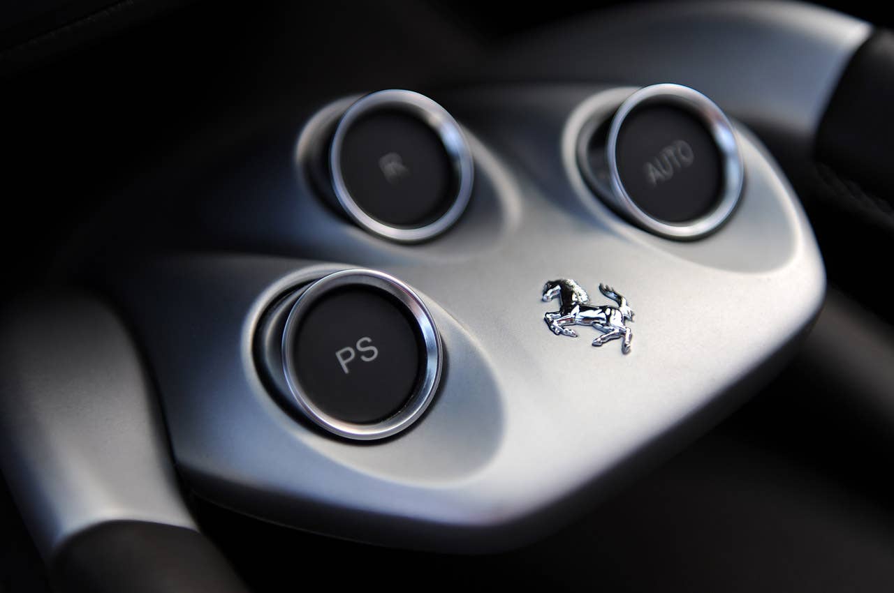 2013 Ferrari FF gear selector