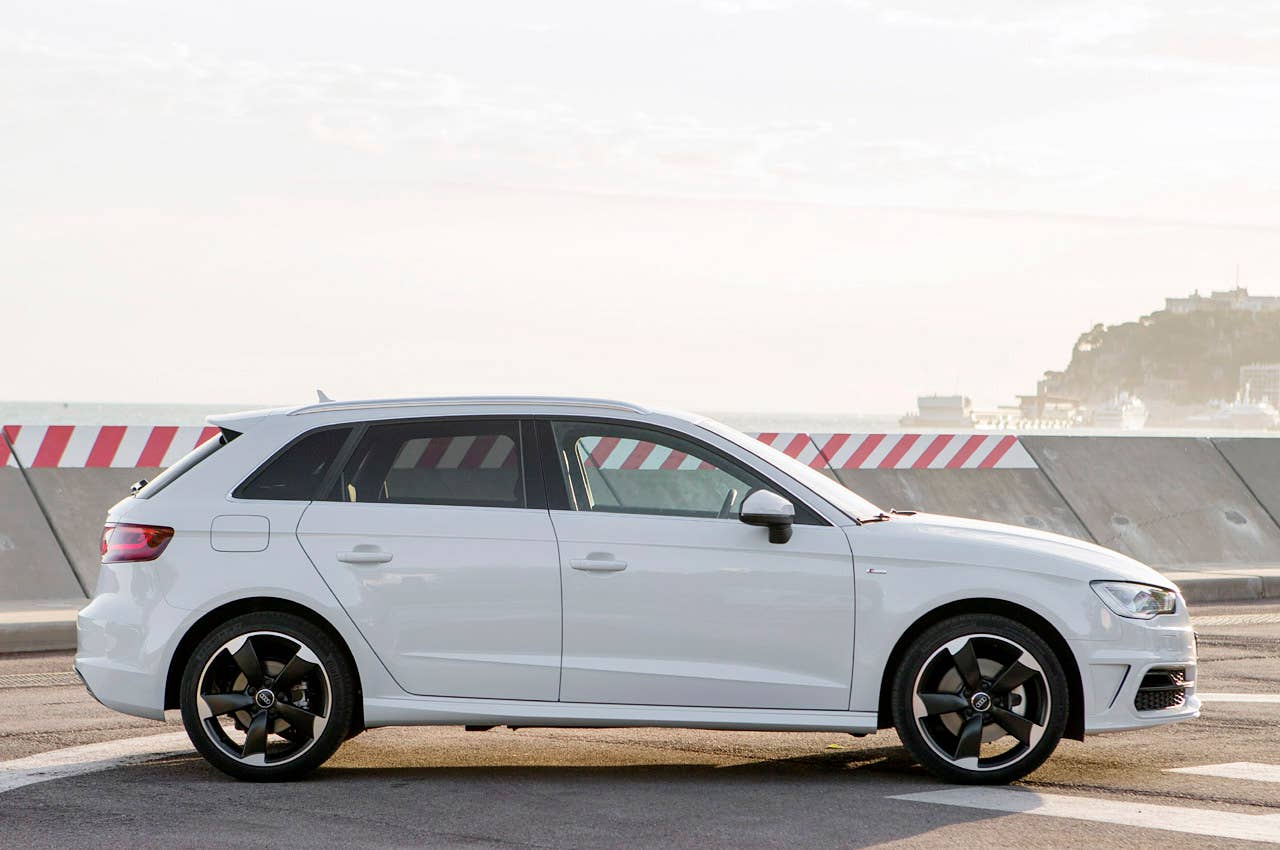 2014 Audi A3 Sportback side view