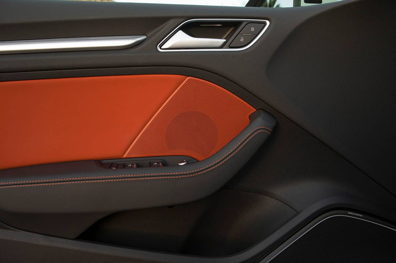 2014 Audi A3 Sportback door