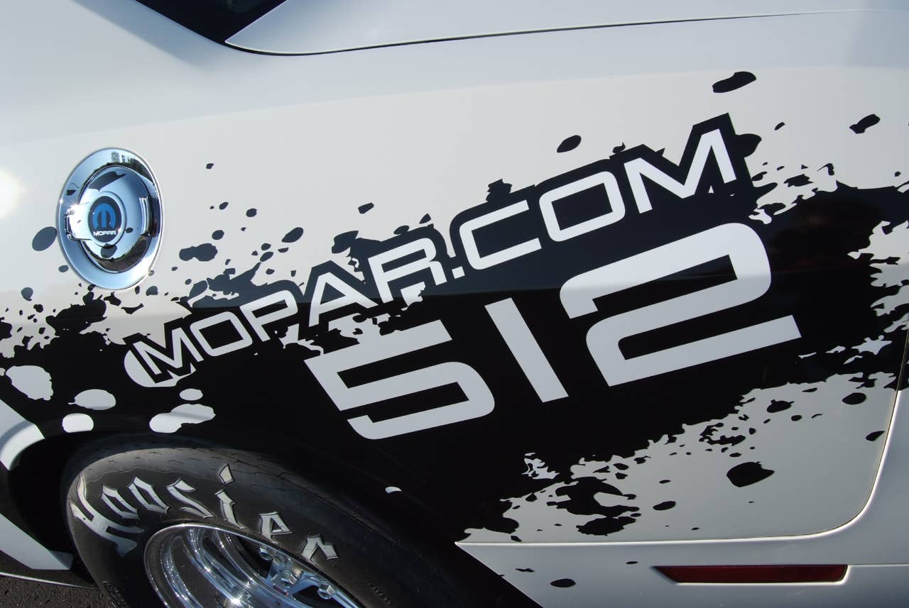 2011 Dodge Challenger Drag Pak V10 graphics