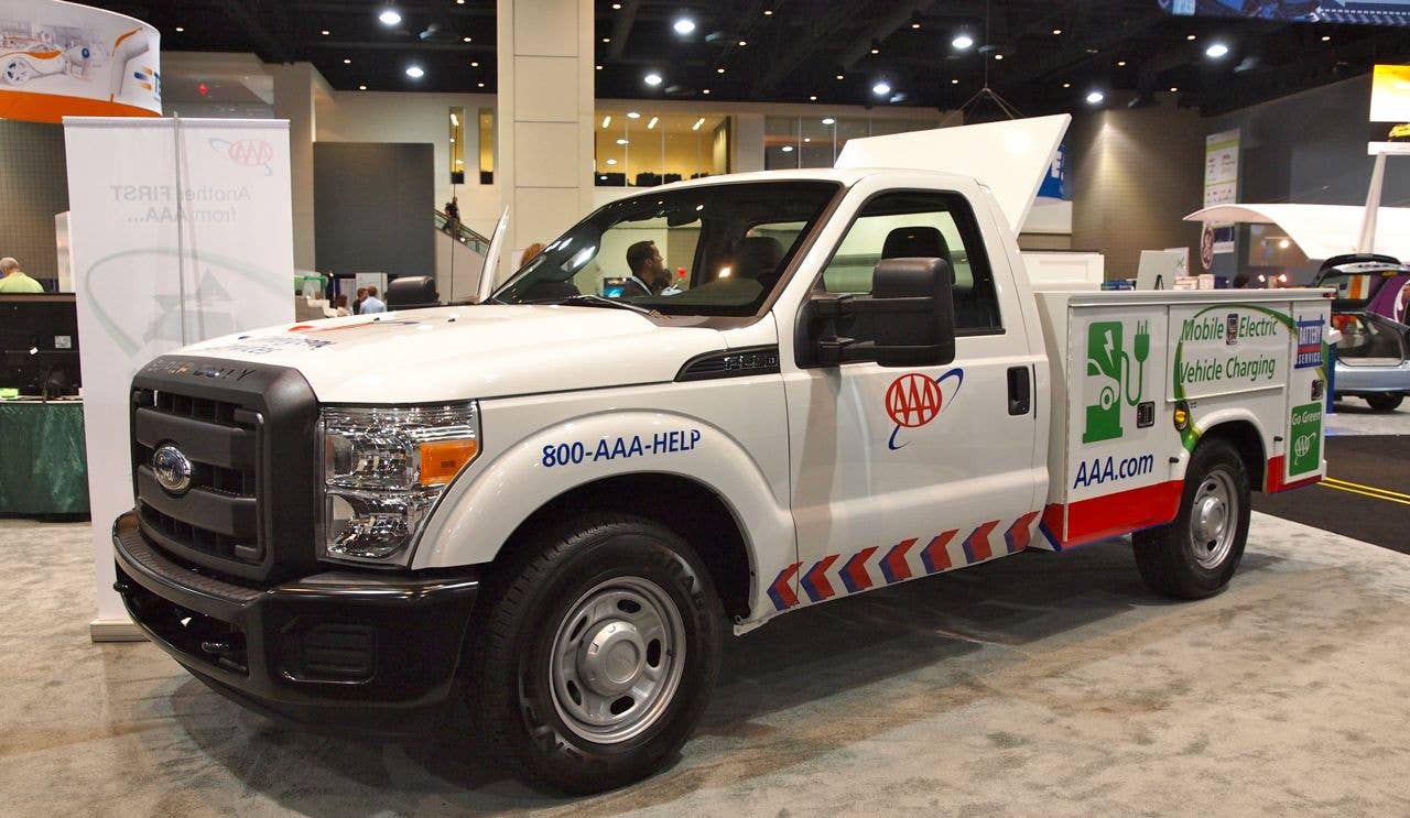 plug-in 2011 aaa truck