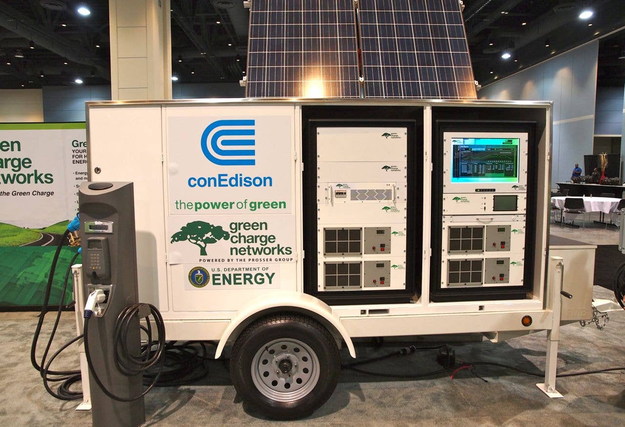 plug-in 2011 aaa truck