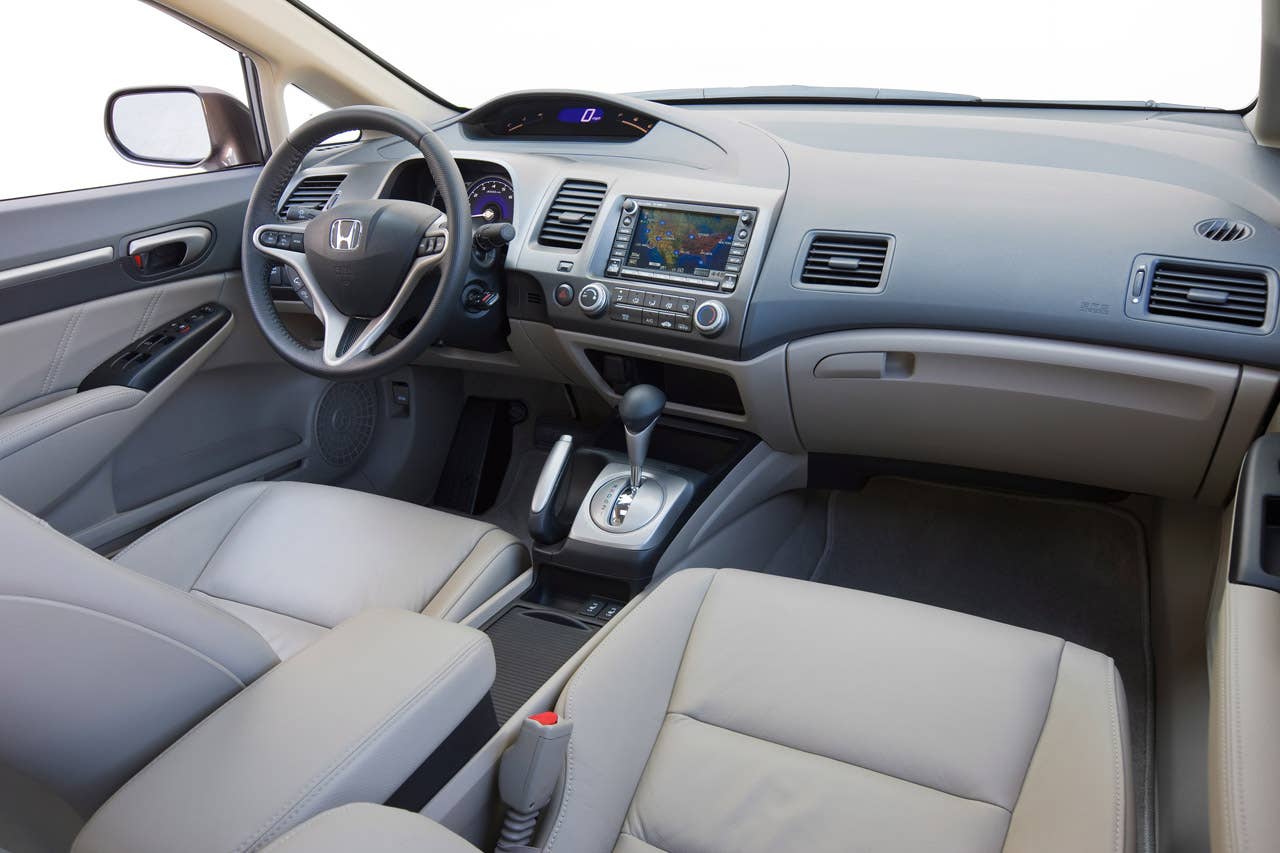 2010 Honda Civic EX-L Sedan with Navigation interior