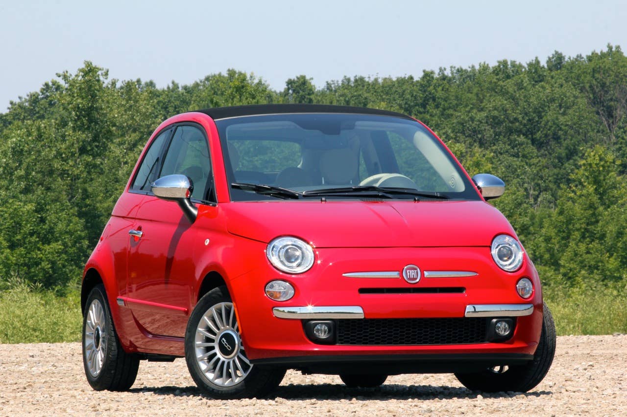 2012 Fiat 500C front 3/4 view