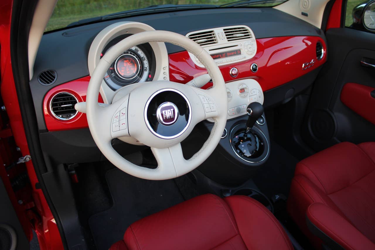 2012 Fiat 500C interior