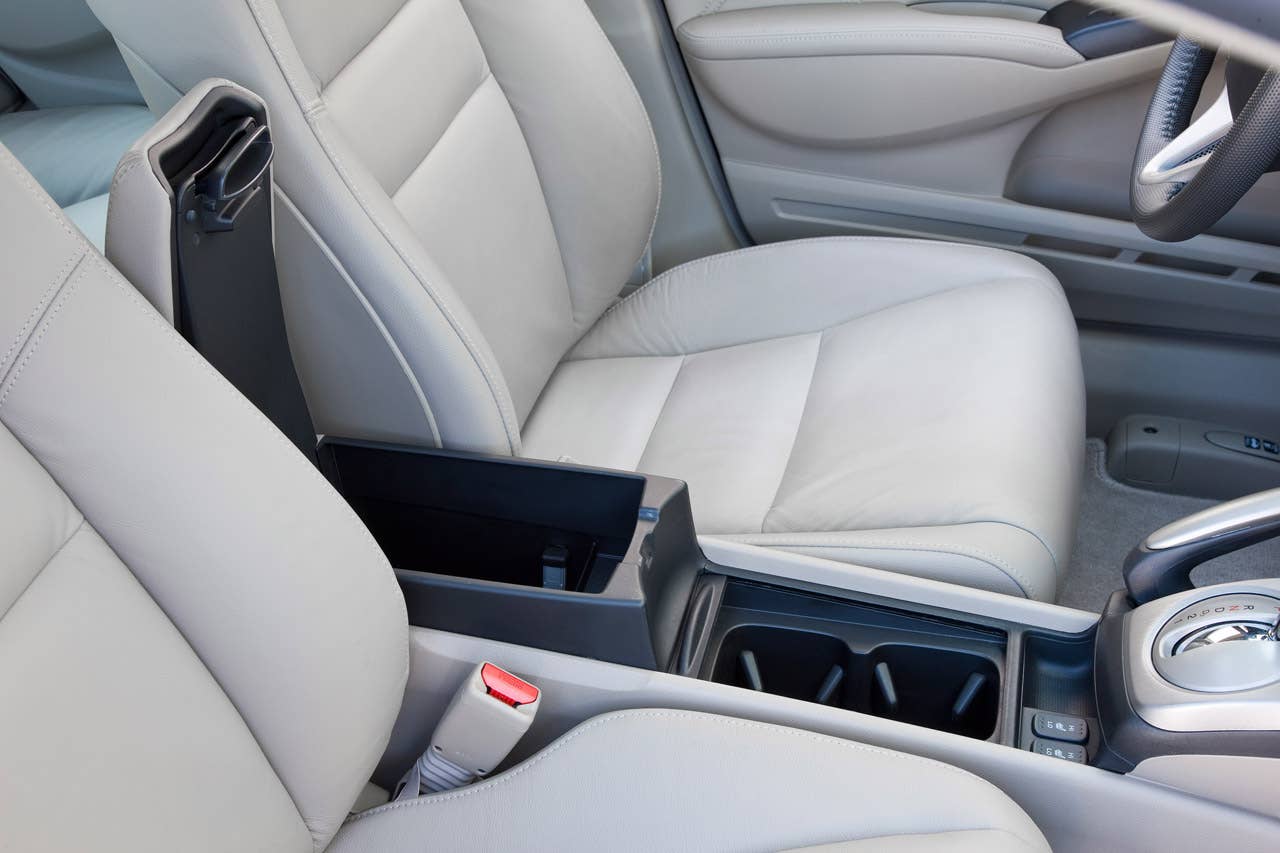 2010 Honda Civic EX-L Sedan with Navigation interior