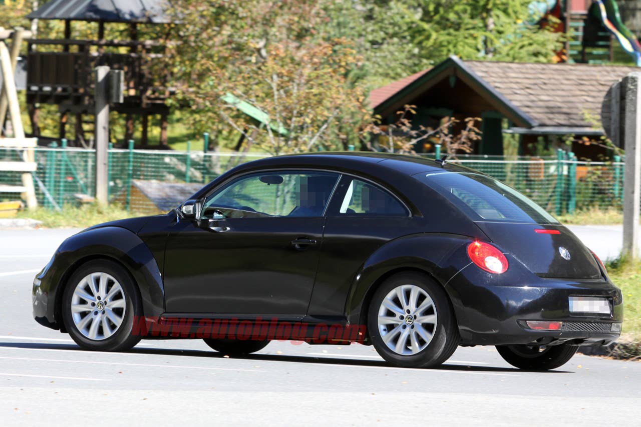 2012 Volkswagen Beetle spy shots