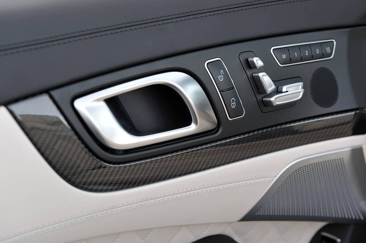 2013 Mercedes-Benz SL65 AMG door controls