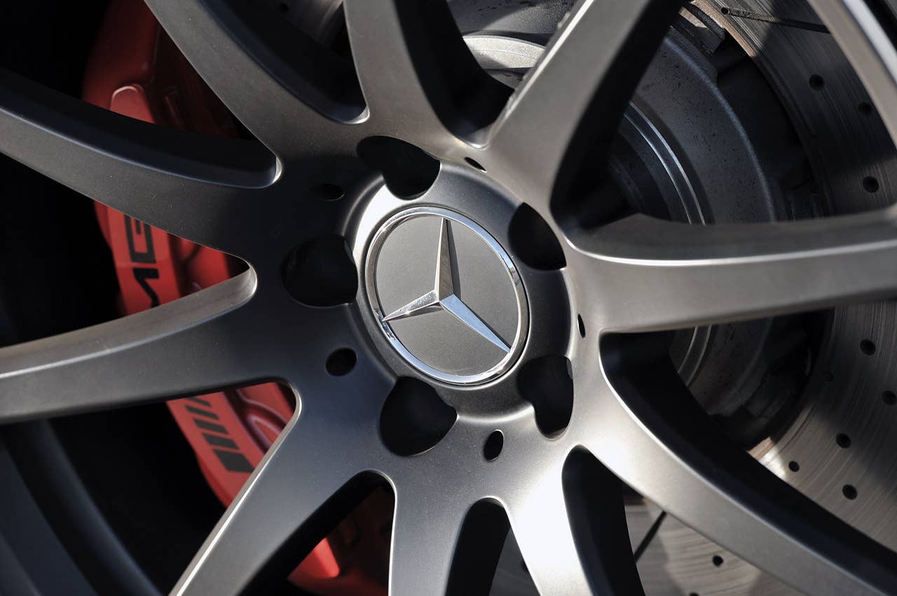2013 Mercedes-Benz SL65 AMG wheel detail