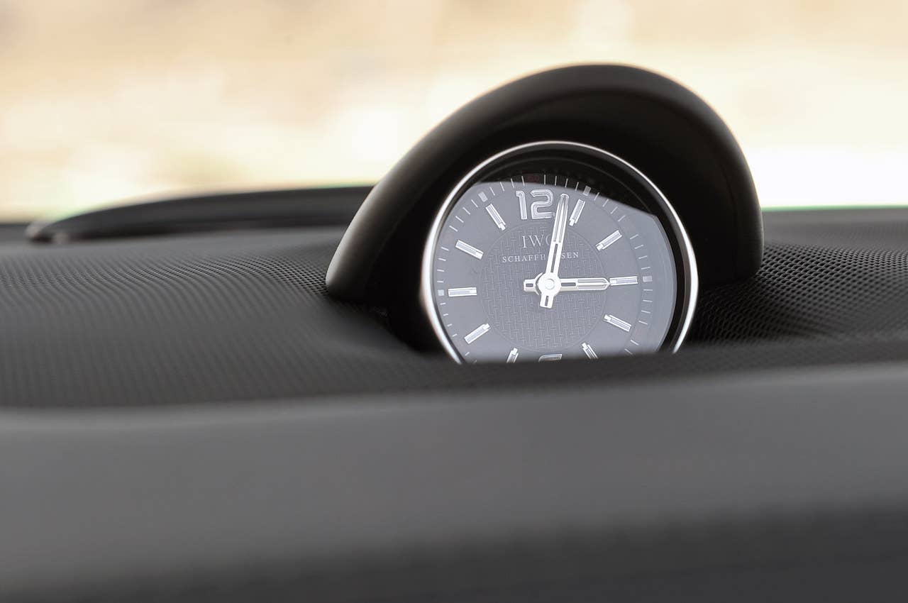 2013 Mercedes-Benz SL65 AMG dash clock