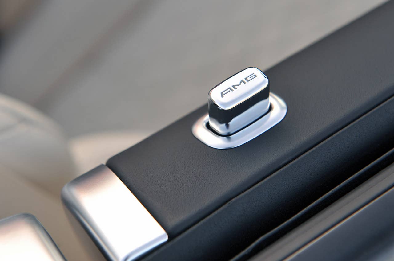 2013 Mercedes-Benz SL65 AMG door lock