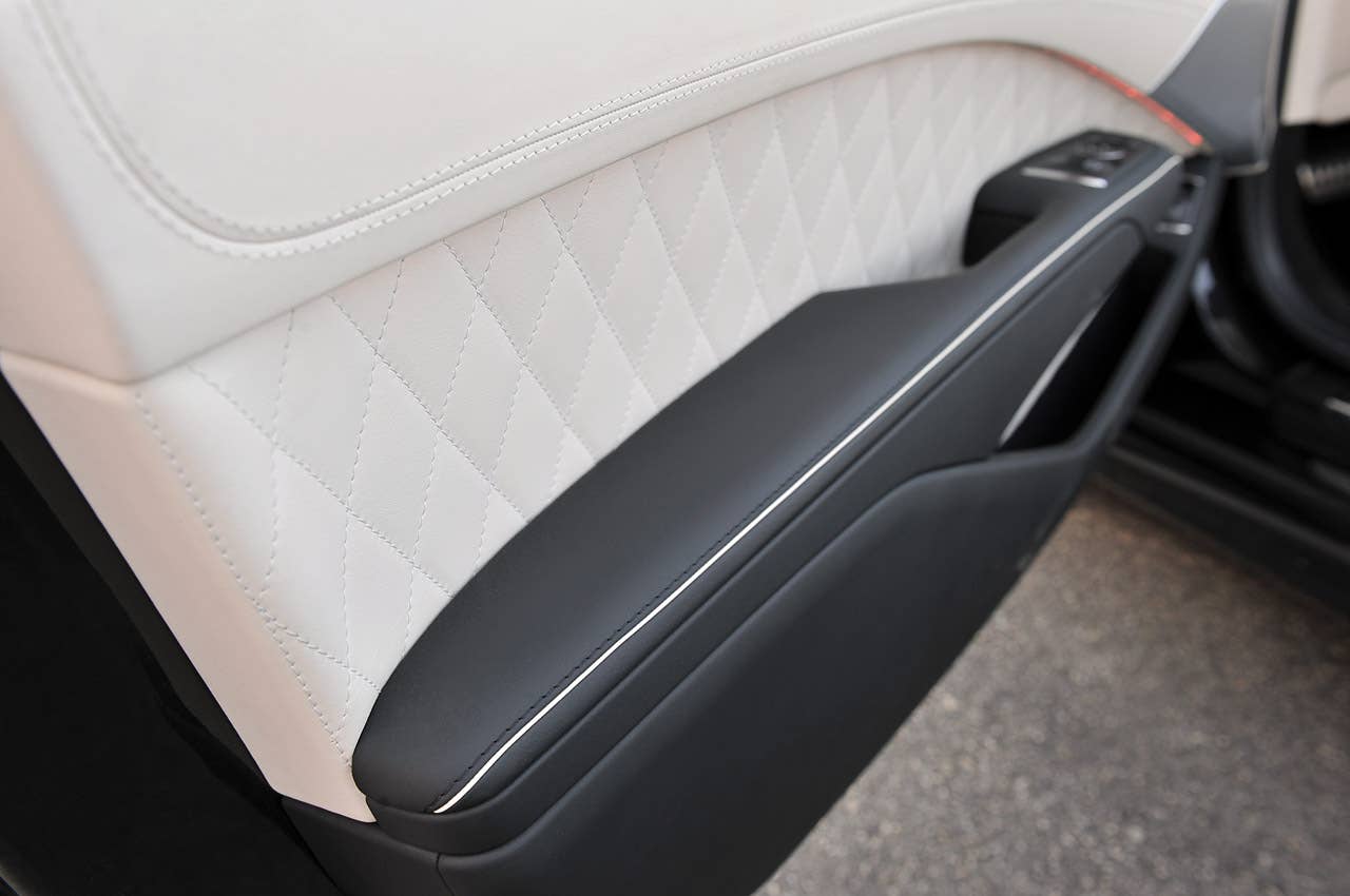 2013 Mercedes-Benz SL65 AMG door