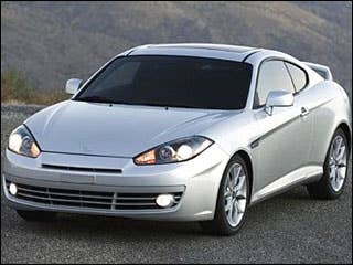 $3,000 cash back on available '08 models 2008 Hyundai Tiburon Pricing: MSRP: $17,270 - $22,770 Invoice: $16,571 - $21,313 Fuel Economy: 28 mpg Hwy, 20 mpg CityResearch the Hyundai TiburonHyundai Tiburon OverviewHyundai Tiburon Pictures