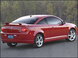 $3,500 cash back 2009 Pontiac G5 Pricing: MSRP: $16,980 - $20,280 Invoice: $16,216 - $19,367 Fuel Economy: 37 mpg Hwy, 25 mpg CityResearch the Pontiac G5Pontiac G5 OverviewPontiac G5 PicturesFree Pontiac G5 Price Quote