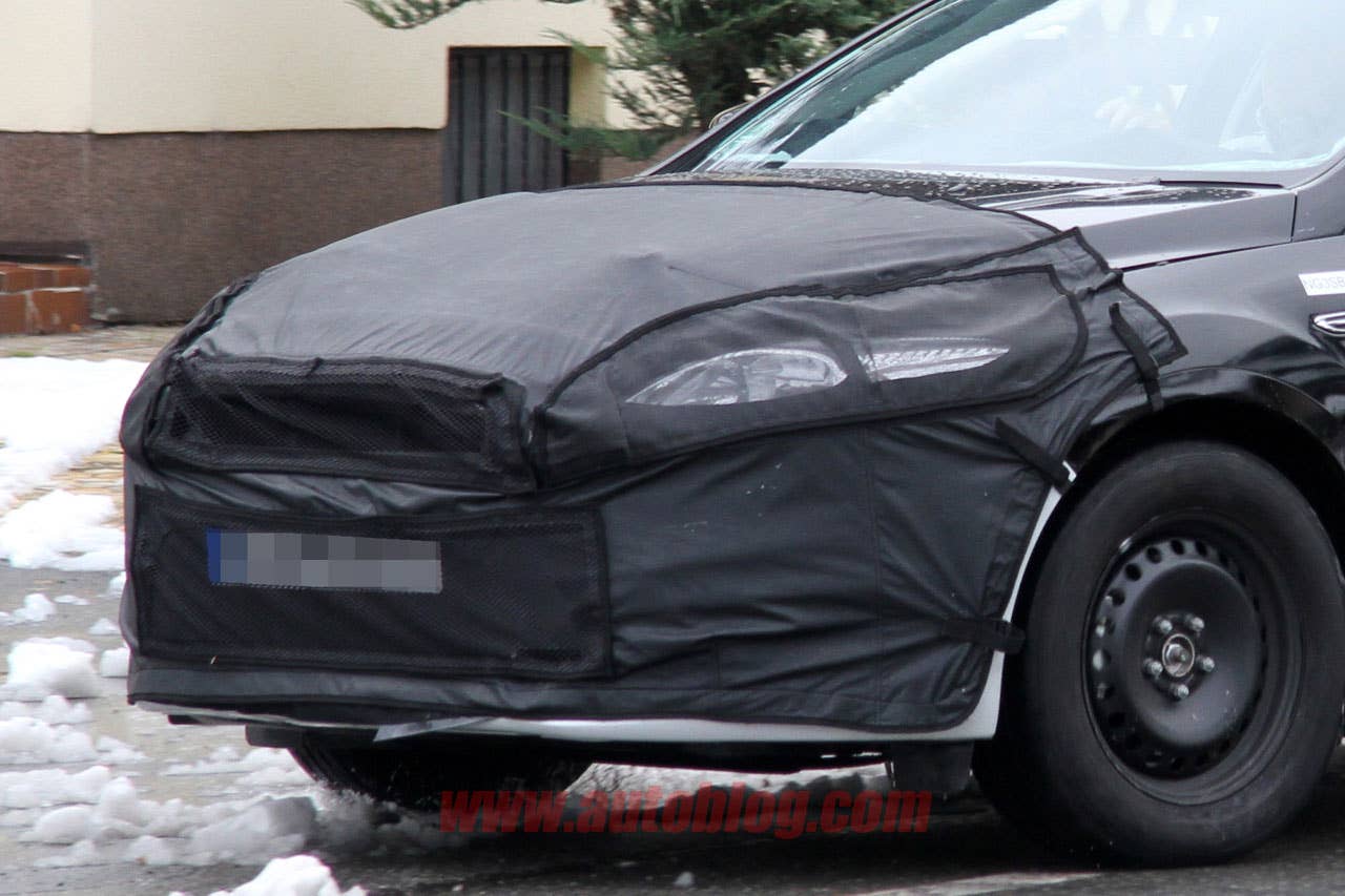 2013 Ford Mondeo Wagon Mule front