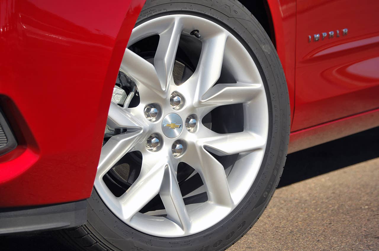2014 Chevrolet Impala wheel