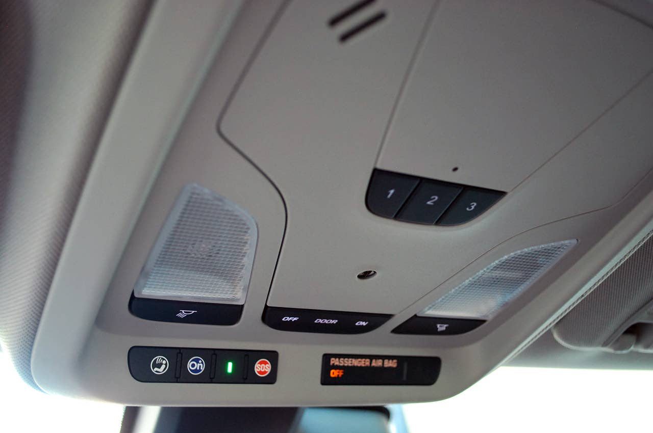 2014 Chevrolet Impala roof controls