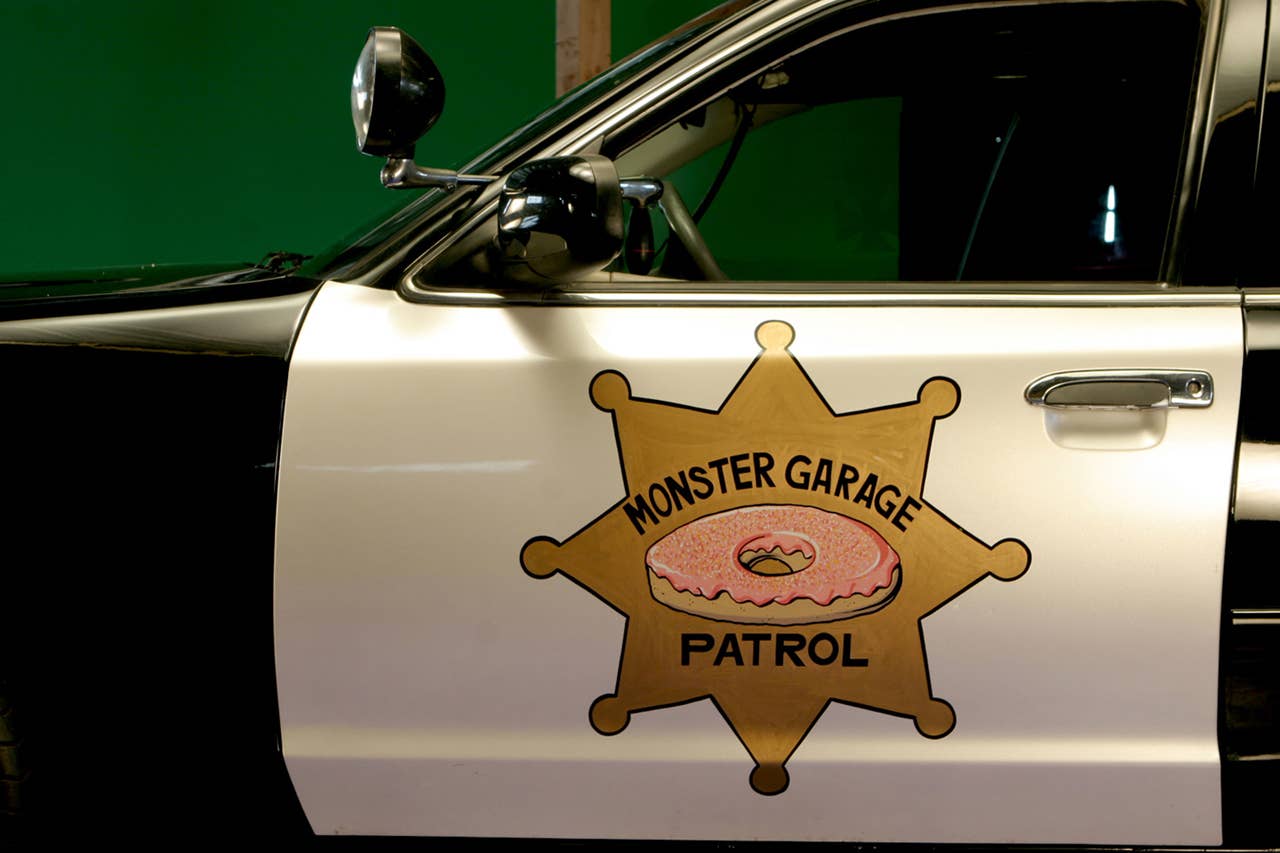 Lot 74 - 1998 FORD CROWN VICTORIA CUSTOM "DOUGHNUT SHOP/COP CAR"