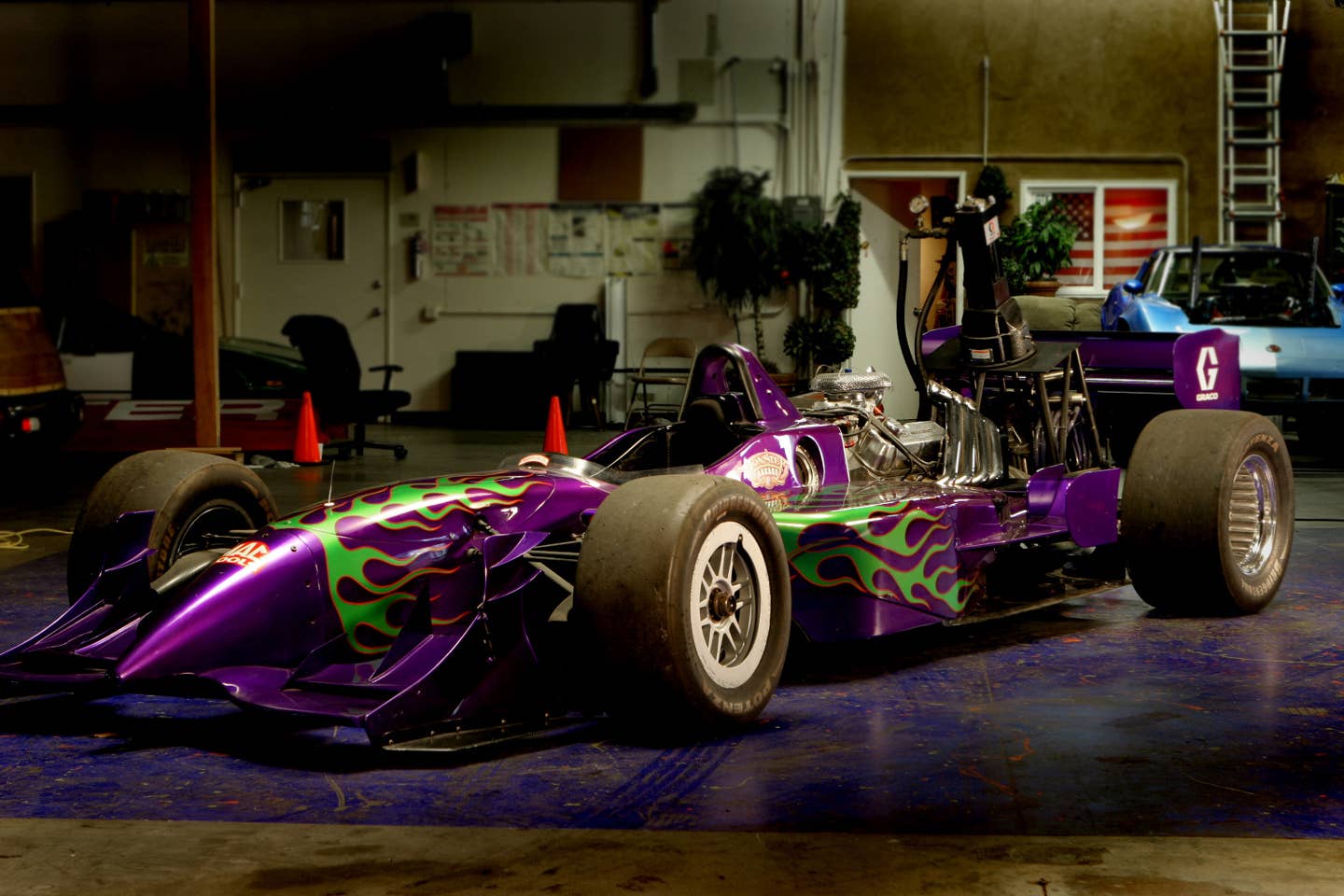 Lot 1536.1 - 1999 REYNARD CHAMPIONSHIP CAR CUSTOM "STREETLINE PAINTER"