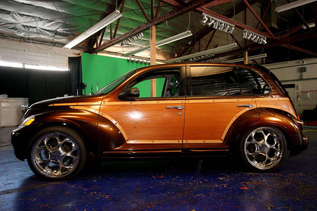 Lot 435.3 - 2002 CHRYSLER PT CRUISER CUSTOM "WOOD CHIPPER"