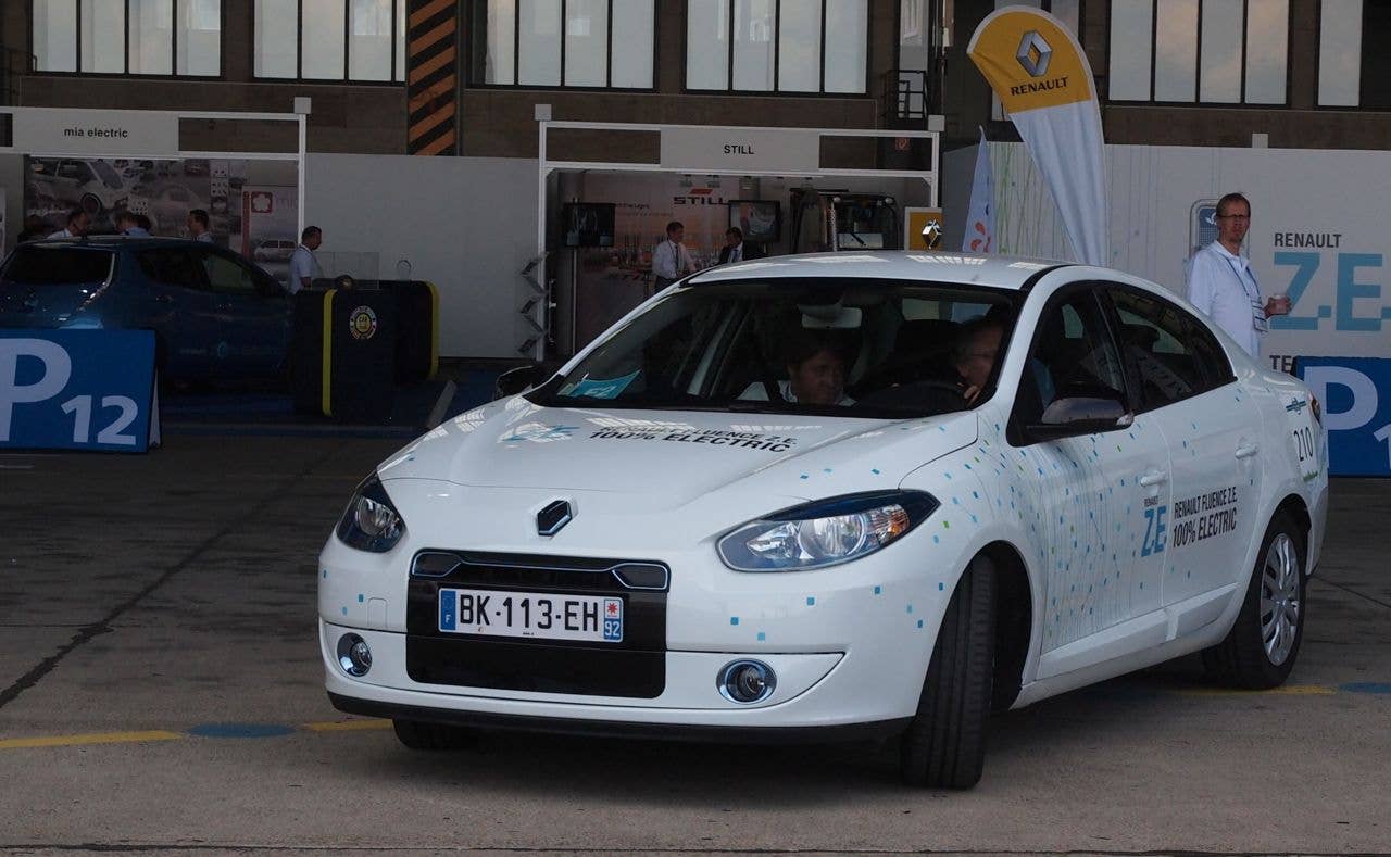 Challenge Bibendum 2011 Renault Fluence and Kangoo