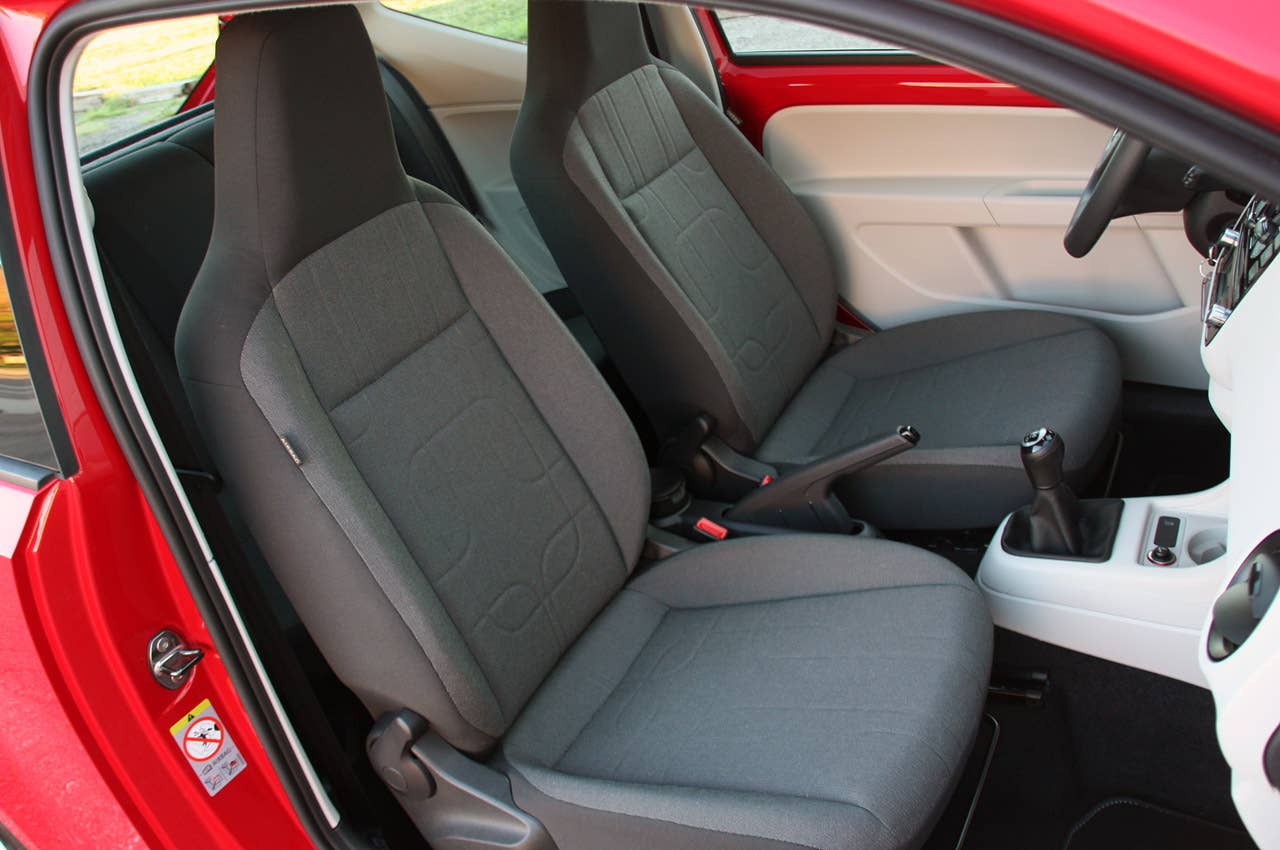 2012 Volkswagen Up! front seats