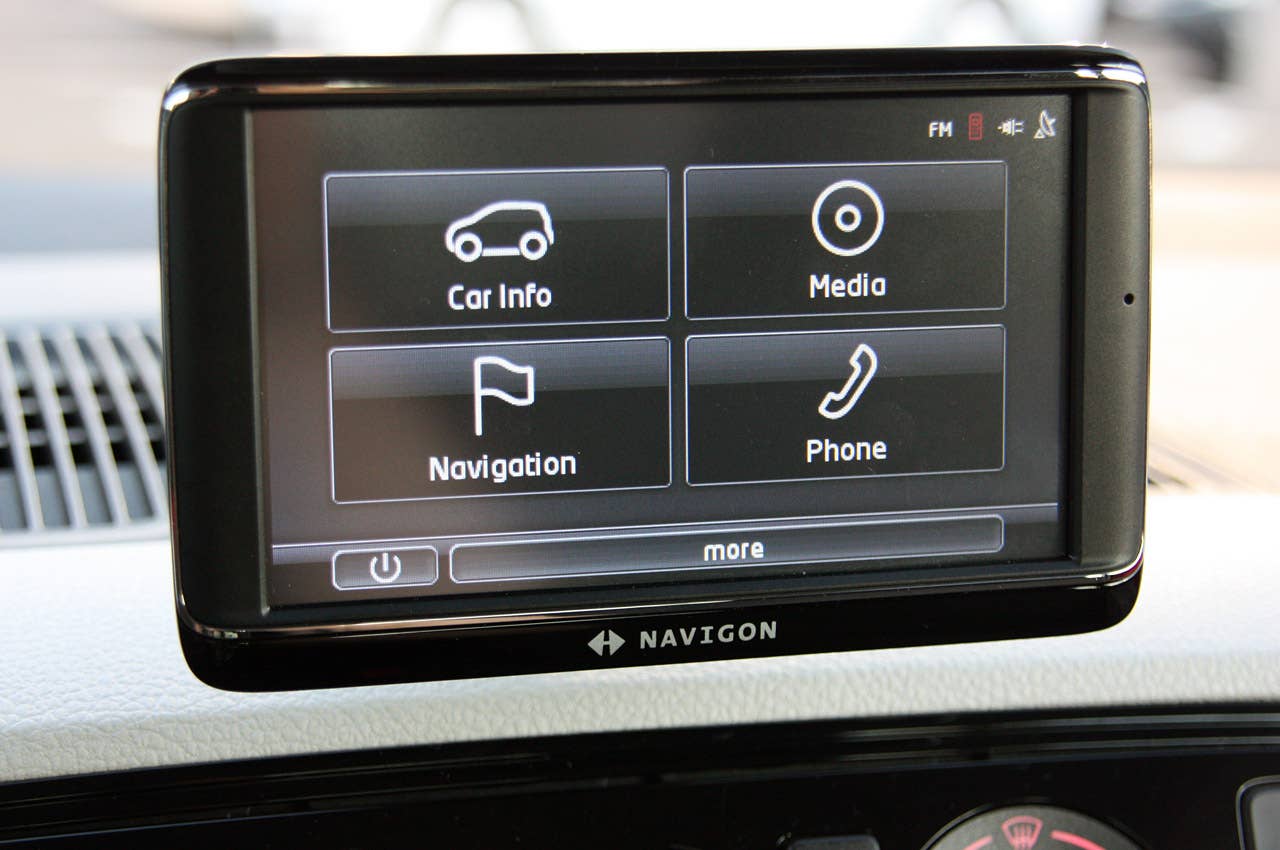 2012 Volkswagen Up! menu display