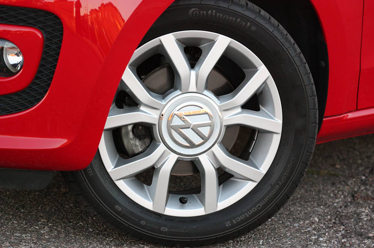 2012 Volkswagen Up! wheel