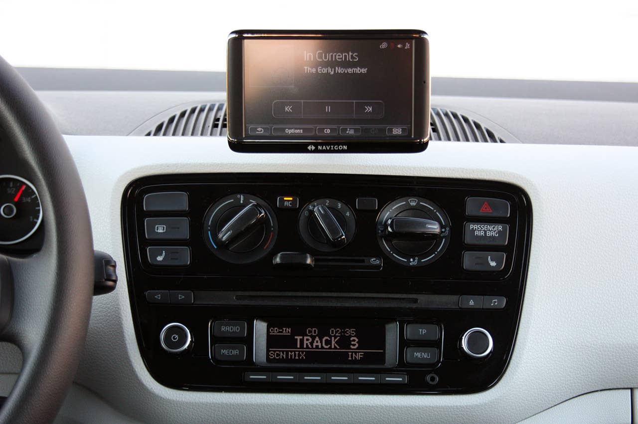 2012 Volkswagen Up! instrument panel