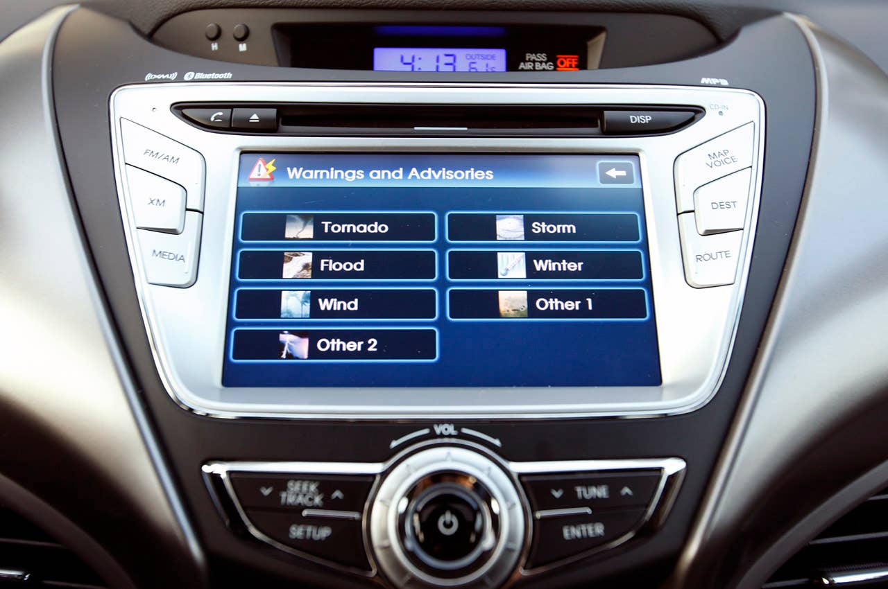 2011 Hyundai Elantra weather warning system