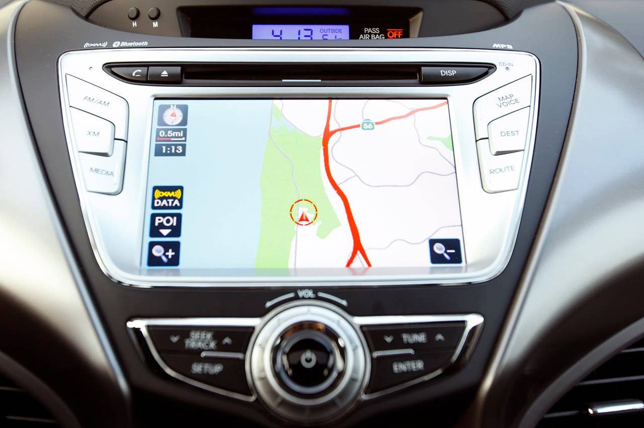 2011 Hyundai Elantra navigation system