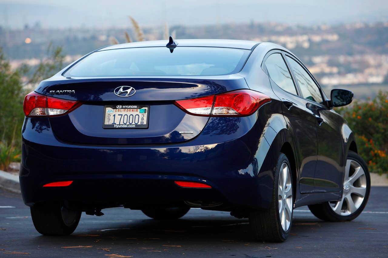 2011 Hyundai Elantra rear 3/4 view