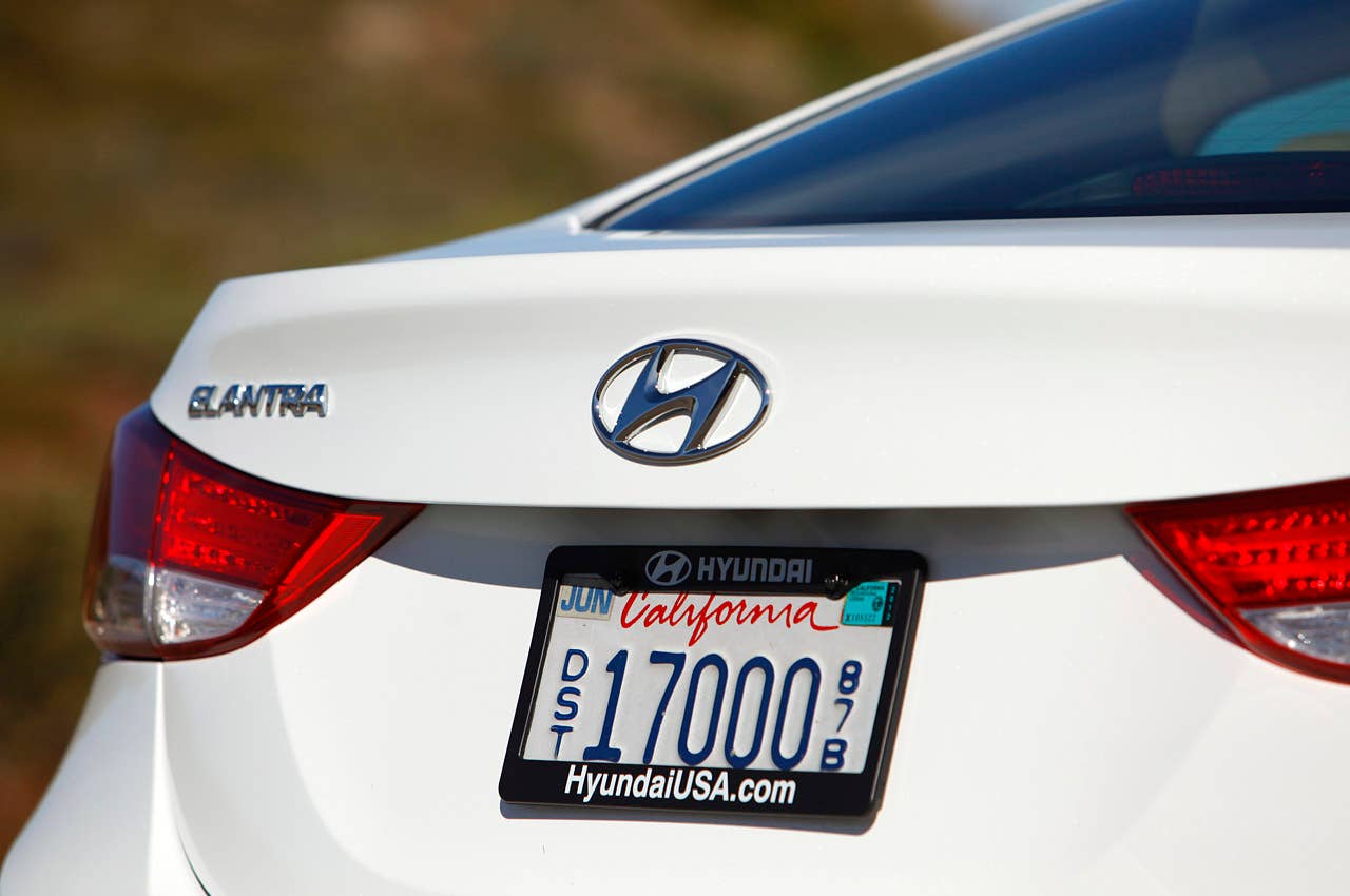 2011 Hyundai Elantra rear detail