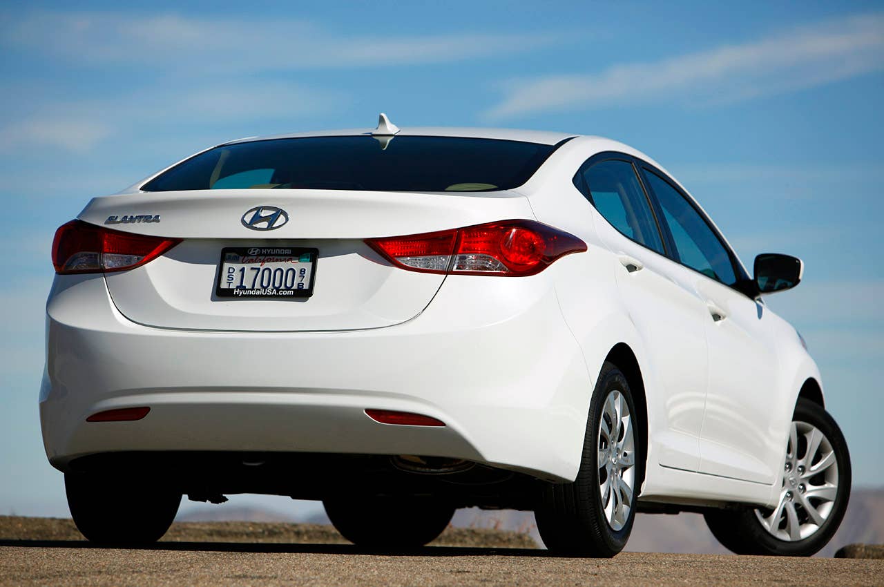 2011 Hyundai Elantra rear 3/4 view