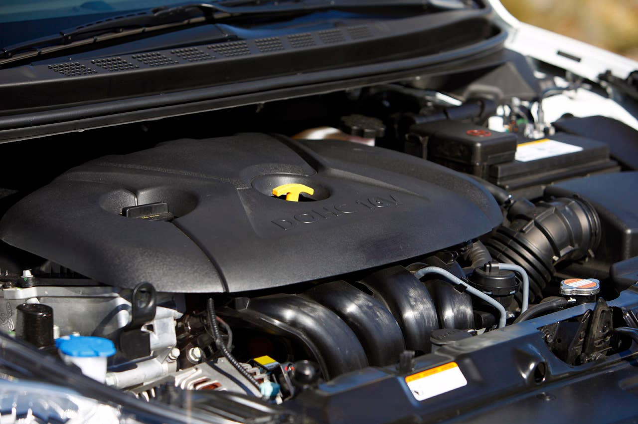 2011 Hyundai Elantra engine