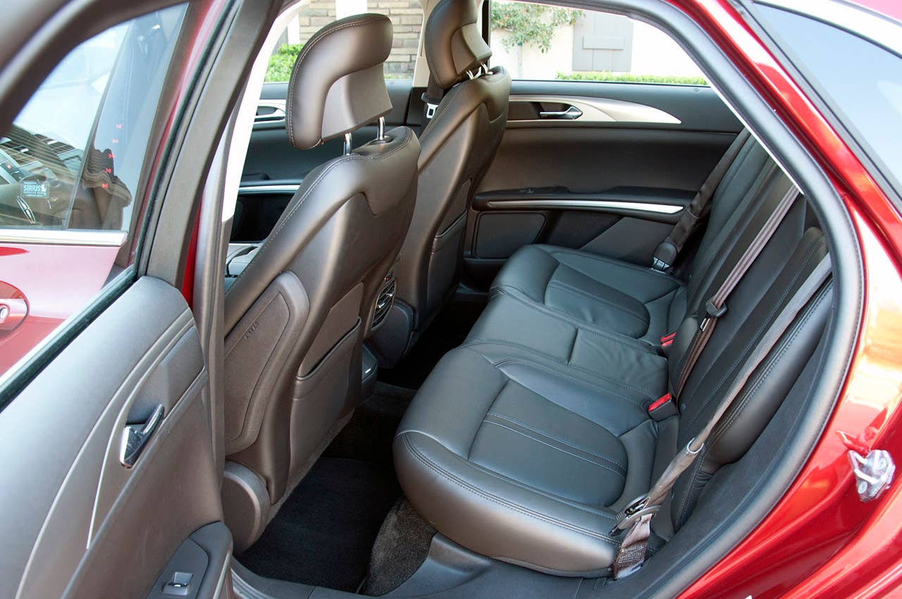 2013 Lincoln MKZ rear seats