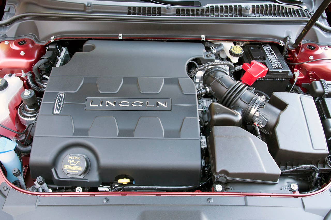 2013 Lincoln MKZ engine