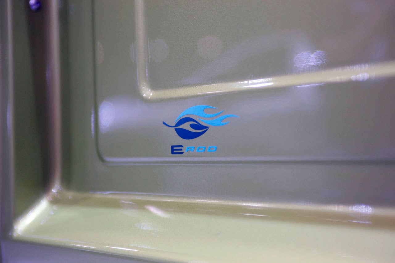 1955 Chevrolet E-Rod LS3 Pickup emblem