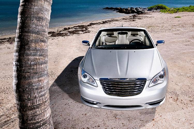 2012 Chrysler 200 Convertible