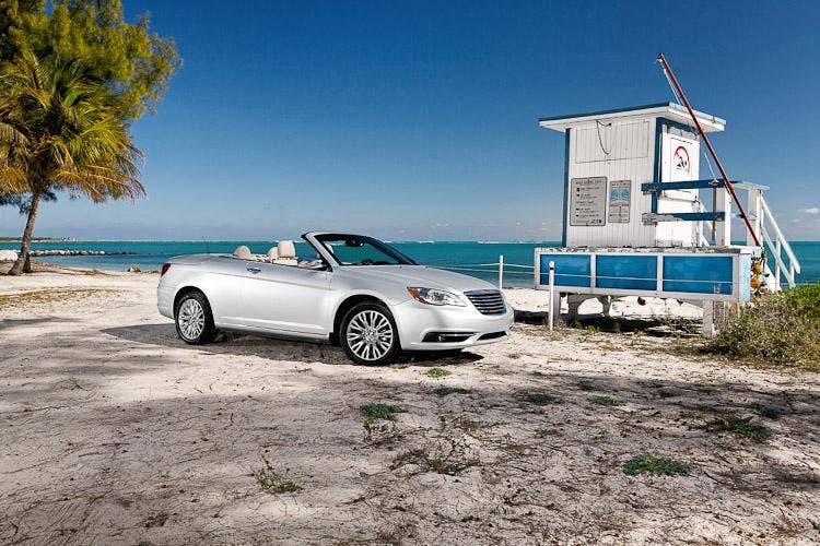2012 Chrysler 200 Convertible