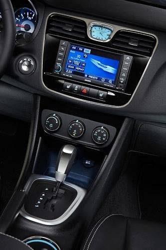 2012 Chrysler 200 Convertible interior