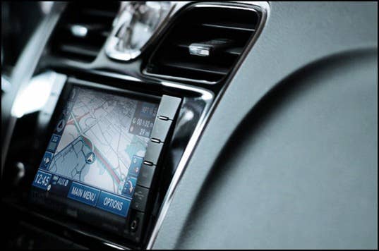 2012 Chrysler 200 Convertible interior