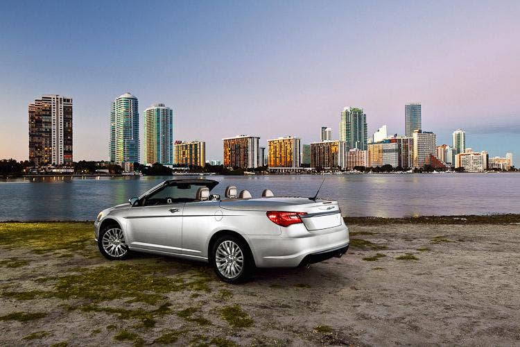 2012 Chrysler 200 Convertible