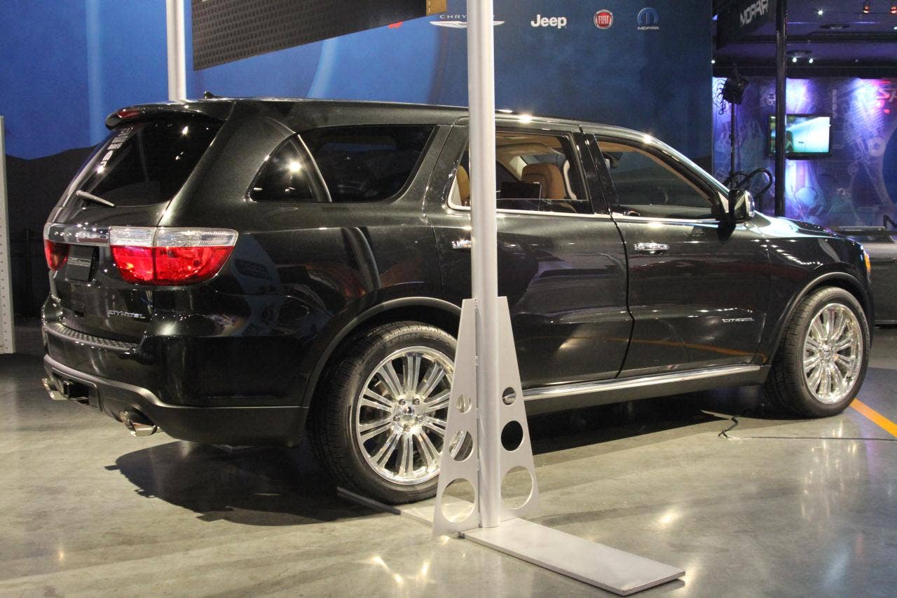 Dodge Durango Citadel "Black and Tan"