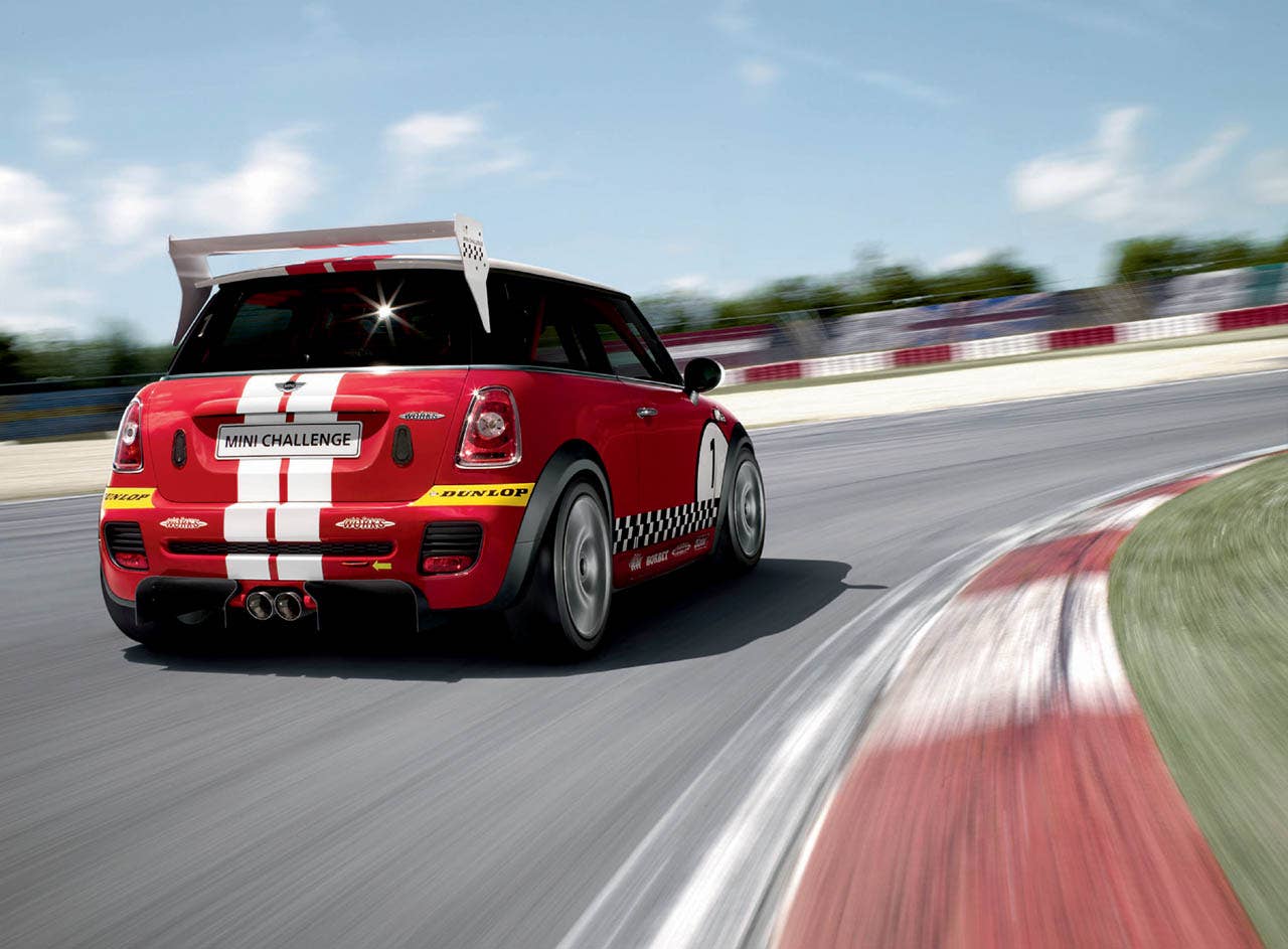 The new MINI John Cooper Works CHALLENGE (07/2007)