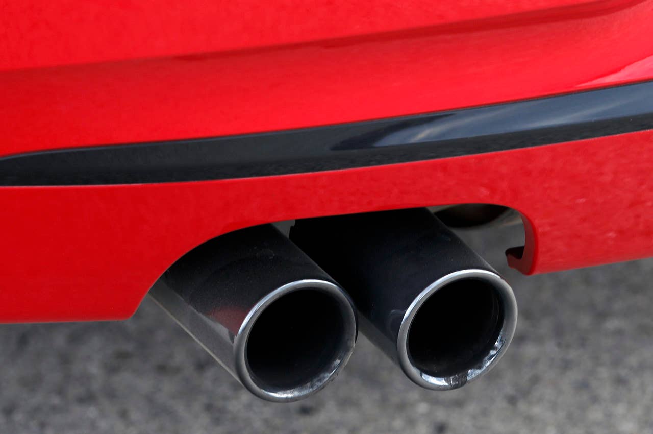 BMW 1 Series 3-cylinder exhaust tips