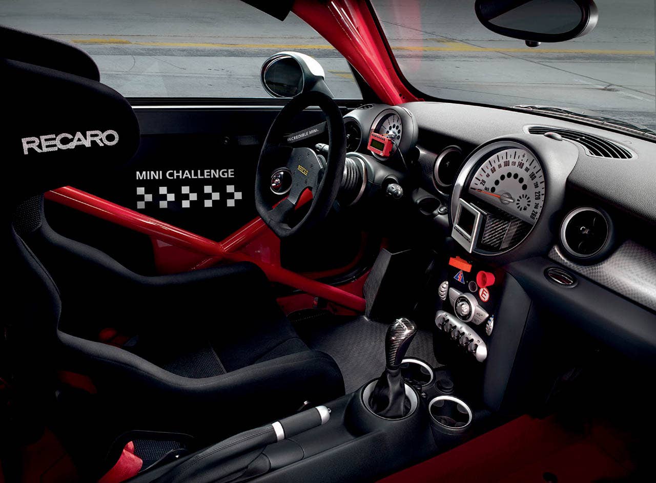 The new MINI John Cooper Works CHALLENGE (07/2007)